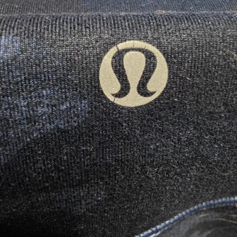 ❤️ 3 For 15 lululemon athletica Heathered Blue Camo Leggings Size XXSmall